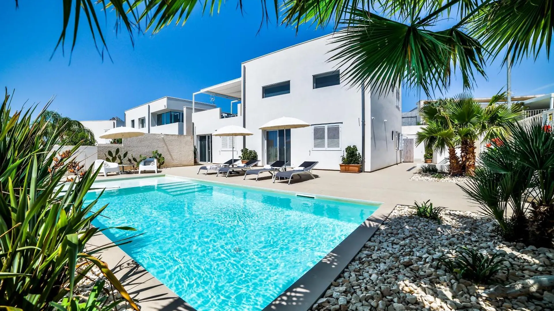 Casa Blanca Villa Exclusive With Private Pool Marina di Ragusa Italy
